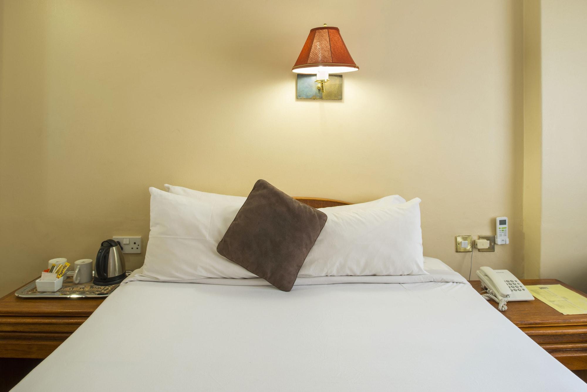 New Ambassador Hotel Harare Eksteriør bilde
