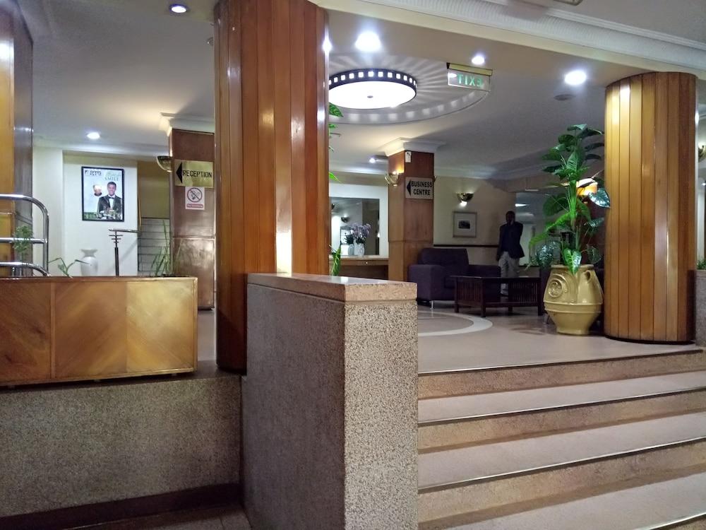 New Ambassador Hotel Harare Eksteriør bilde